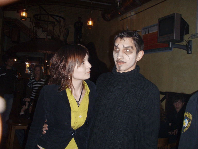 pb060011_.gif